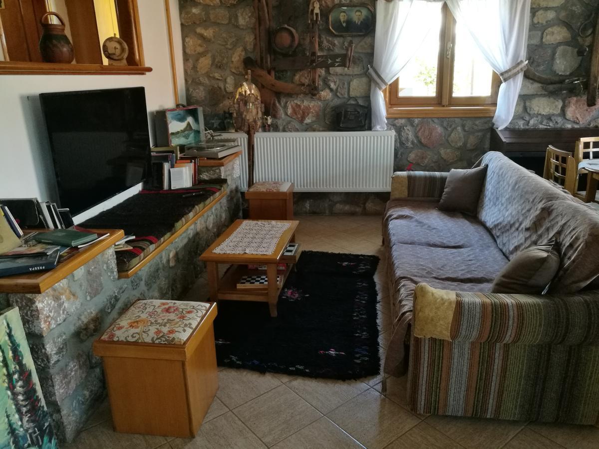 Отель Agios Achillios Экстерьер фото